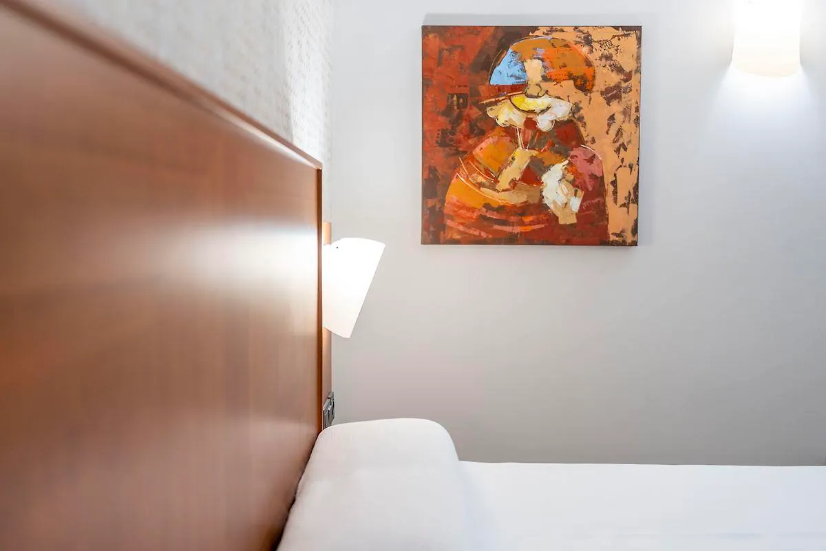 Hotel Torreluz Centro