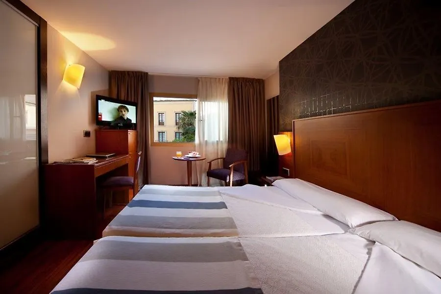 Torreluz Centro Hotel