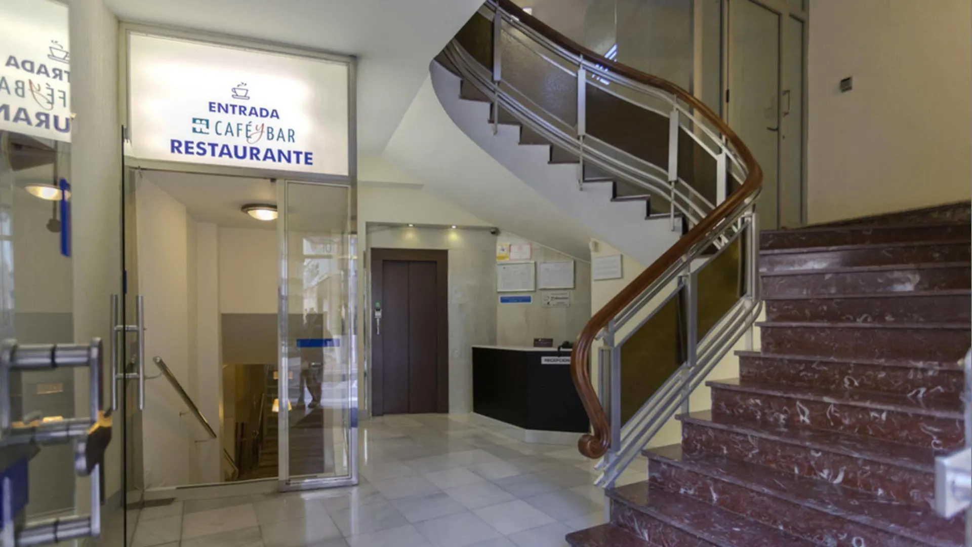 Hotel Torreluz Centro