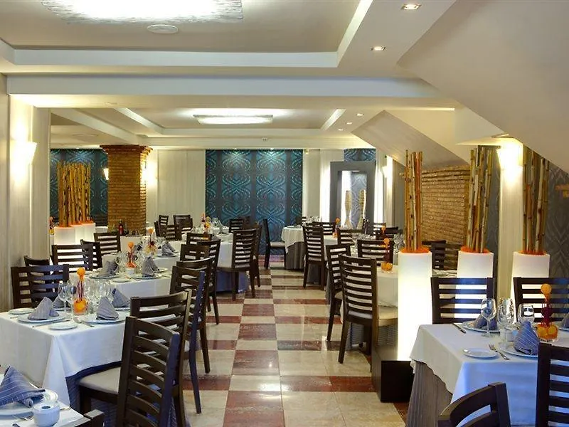 Hotel Torreluz Centro